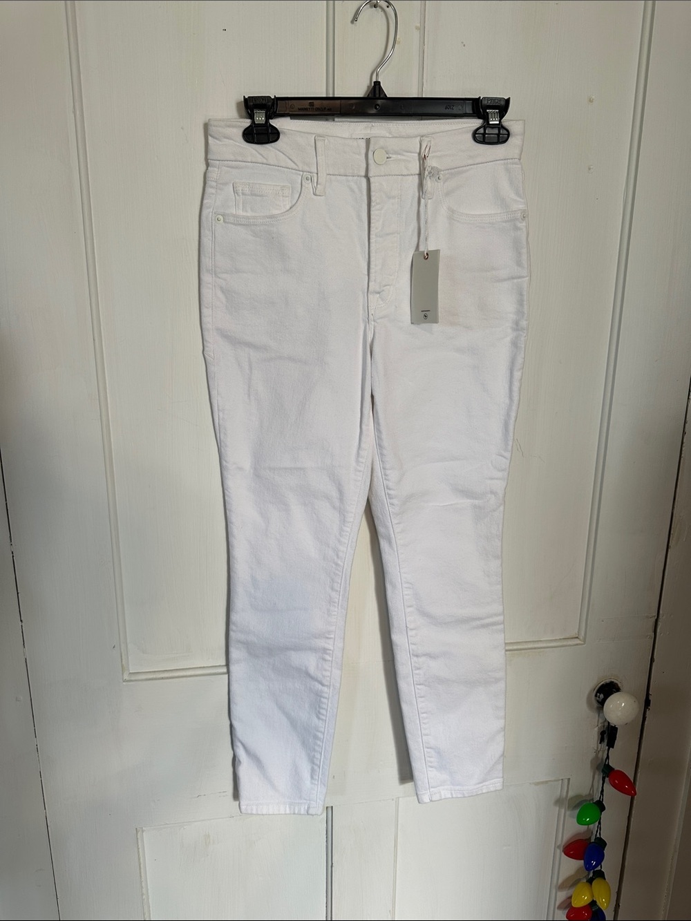 NWT Good American white jeans crop size 4/27